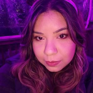 Meet your Posher, Krystel